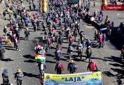 Choferes refuerzan los bloqueos en El Alto y marchan con al menos tres demandas