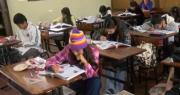Bajas temperaturas: Padres en Santa Cruz piden adelantar el horario de invierno en colegios