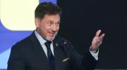 Domínguez es denunciado por apropiarse de dineros del FIFAGate