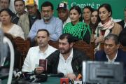 Se movilizan en defensa de la democracia y contra los bloqueos