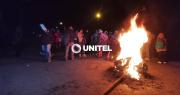 Bloqueo en Urujara fue levantado temporalmente para el ingreso de productos a La Paz, pero fue reinstalado por la noche
