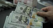 Baja la cotización referencial del dólar y en el mercado paralelo en Bolivia