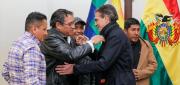 PAZ SE REÚNE CON ADEPCOCA Y DESTACA EL DIÁLOGO EN MEDIO DEL CONFLICTO