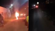Minero: vecinos persiguen a delincuentes y queman una motocicleta