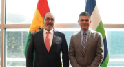 CAF ratifica el compromiso con Bolivia y con el gobierno de Rodrigo Paz