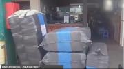 Bloqueos afectan encomiendas y transporte de carga en Santa Cruz
