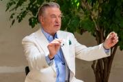 Alec Baldwin: En Hollywood ha desaparecido el término medio