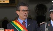 Paz pide disculpas y anuncia que rebajará su sueldo y de los ministros en 50%