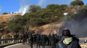 Policía intenta liberar la ruta y los bloqueadores responden con dinamitazos en Parotani