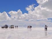 Bloqueos hunden el turismo: extranjeros dejan de visitar Uyuni y la Casa de Moneda