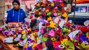 El Día de la Madre en La Paz se vive marcado por la escasez y la incertidumbre