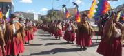 Bartolinas salen con cacerolas vacías a protestar por la crisis en el Día de la Madre