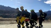 Un bombero relata cómo salvaron a una mujer sorteando bloqueos y con el tiempo en contra