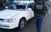 Madre con su hijo en brazos asaltada dentro de un micro