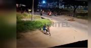 Delivery es atacado a machetazos en enfrentamiento de la Villa 1ro de Mayo
