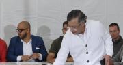 Petro vota en las elecciones en las que se escogerá a su sucesor para el periodo 2026-2030