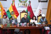 Esperanza y cansancio: gobernador paceño espera que se solucionen los bloqueos en cuestión de horas