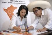 Perú define su futuro: quiénes son Keiko Fujimori y Roberto Sánchez, los candidatos que se enfrentan en el balotaje
