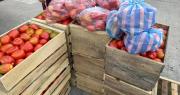 Bloqueos provocan sobreoferta de tomate en Santa Cruz y escasez crítica en La Paz y Cochabamba