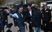 Rodrigo Paz llega a Río Abajo tras el desbloqueo de la ruta que abastece de alimentos a La Paz