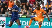 Francia, candidata a ganar el Mundial, perdió de local 2-1