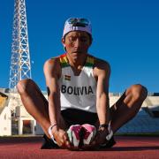 Garibay vuelve al podio: pedaleó 14 horas para llegar a su competencia por los bloqueos