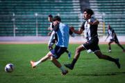 Bolívar entrena dos días en el estadio Siles y juega con Braun