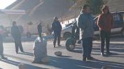 Choferes bloquean en las trancas de Kalajawira y Urujara por falta de combustible