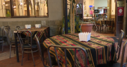 Cochabamba: Falta de insumos por bloqueos provoca cierre del 25% de restaurantes, reporta asociación del rubro