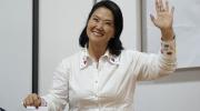 Fujimori sigue cinco puntos por delante de Sánchez, con el 50 % del escrutinio en Perú