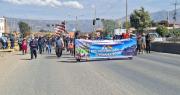 Marcha de la Federación de Campesinos de Cochabamba exige la renuncia de Paz
