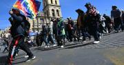 Paz vuelve a invitar al diálogo a organizaciones sociales en el acto de promulgación de ley de Estado de excepción