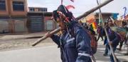 Pobladores del norte de Potosí llegan a El Alto en una marcha y se dirigen a la sede de Gobierno