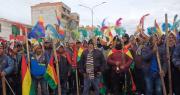 Marchistas de Potosí y Cochabamba llegan a La Paz con palos y dicen que buscan la renuncia del presidente