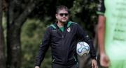 Óscar Villegas dice hay quienes intentan “desestabilizar” a la selección de Bolivia