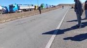 Enfermos, sin agua ni alimentos: Choferes sobreviven en las carreteras bloqueadas