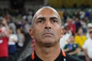 Túnez despide al técnico Sabri Lamouchi después de perder 5-1 contra Suecia