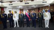 Durante el acto de ascensos en las Fuerzas Armadas Justiniano afirma que ningún conflicto justifica someter a la población