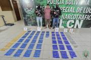 Cae conductor con más de 2 mil cápsulas de droga en la carretera Bioceánica