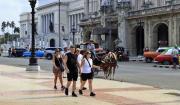 El turismo se desploma en Cuba y profundiza la crisis de divisas: la llegada de visitantes cayó 58% en cinco meses