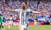 ¡Memorable! Messi marca un triplete histórico para el 3-0 de Argentina sobre Argelia
