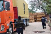 Narcomadera: Fiscalía cita a empresarios y analiza muestras de madera de siete exportadoras investigadas