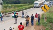 Mototaxistas bloquean la ruta en Pailón en protesta por problemas con el combustible