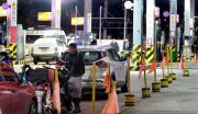 Persisten contradicciones entre YPFB y Asosur por el abastecimiento de combustibles en Santa Cruz