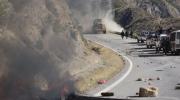 Pese al estado de excepción, reportan pedradas y uso de explosivos en la ruta Cochabamba-Oruro