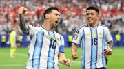Argentina derrotó a Austria con dos goles de Messi y aseguró su clasificación a la próxima ronda
