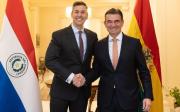 “El progreso se construye con diálogo”: Santiago Peña y Rodrigo Paz se reúnen en Paraguay