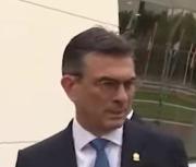 Paz llega a la sede de la cumbre del Mercosur y anticipa al menos tres reuniones bilaterales