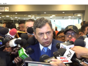“Hablar de paros está fuera de lugar”: El presidente del Senado critica a Saucedo
