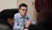 Desde Paraguay, el presidente Rodrigo Paz promulga un paquete de siete decretos